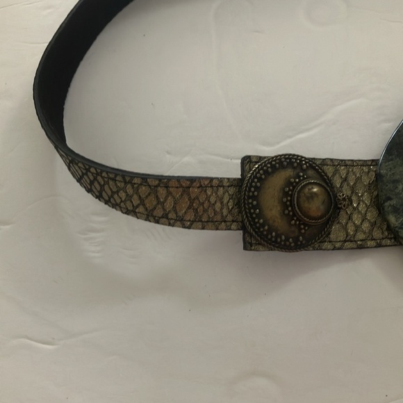 Detailed ladies belt - Picture 3 of 7